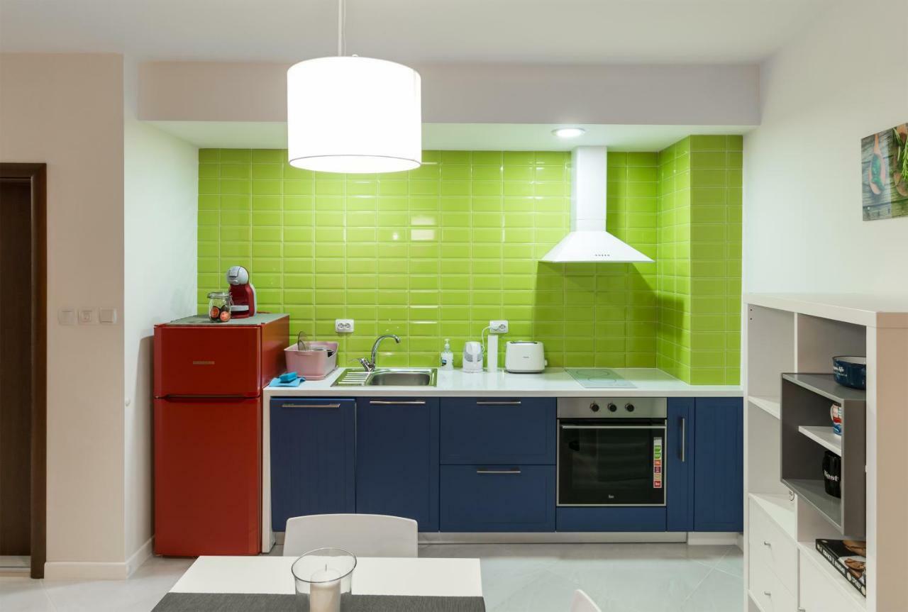 Pop Your Colors - Funky And Modern 1Bdr Apt By Flat Mаnager Plovdiv Bagian luar foto