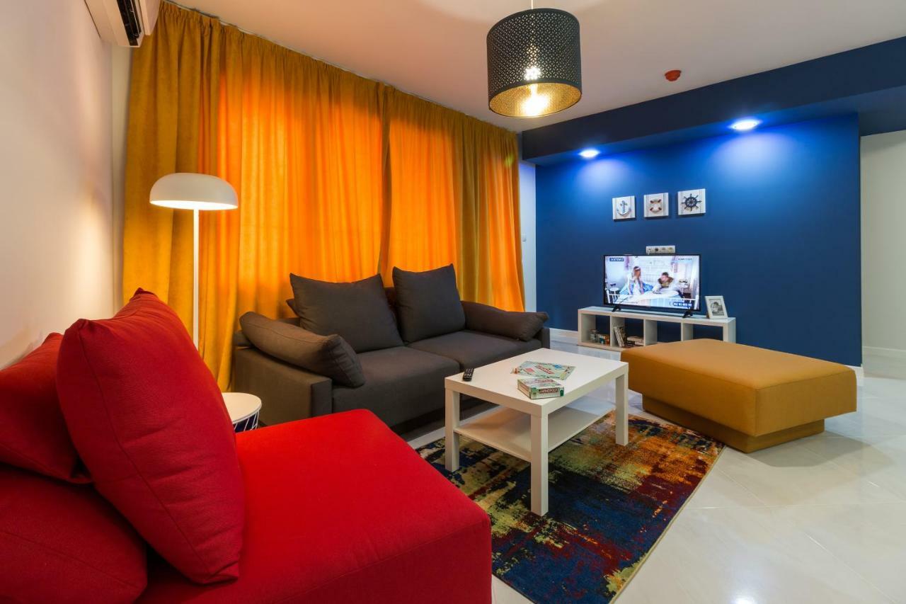 Pop Your Colors - Funky And Modern 1Bdr Apt By Flat Mаnager Plovdiv Bagian luar foto