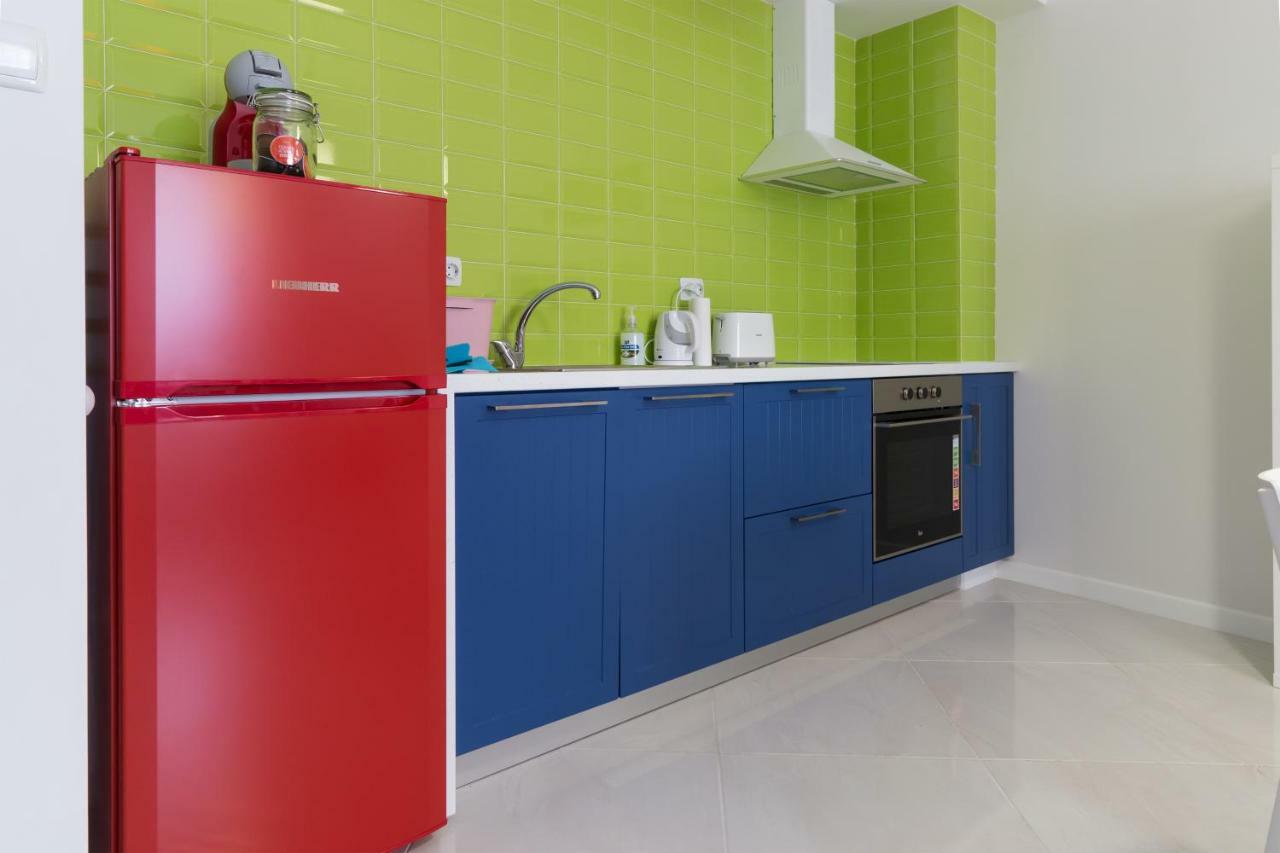 Pop Your Colors - Funky And Modern 1Bdr Apt By Flat Mаnager Plovdiv Bagian luar foto