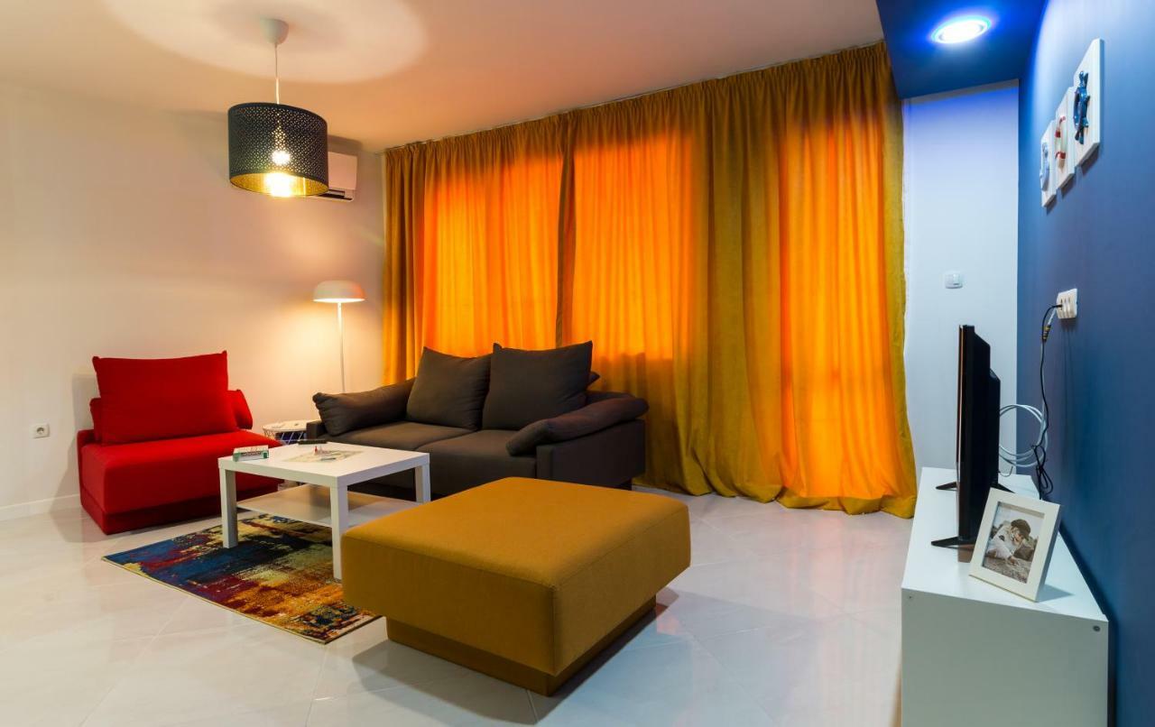 Pop Your Colors - Funky And Modern 1Bdr Apt By Flat Mаnager Plovdiv Bagian luar foto